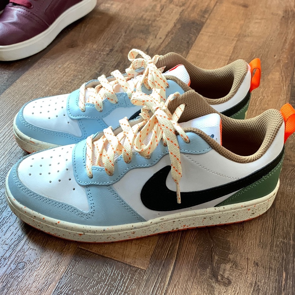 Nike Court Vision size 5Y
